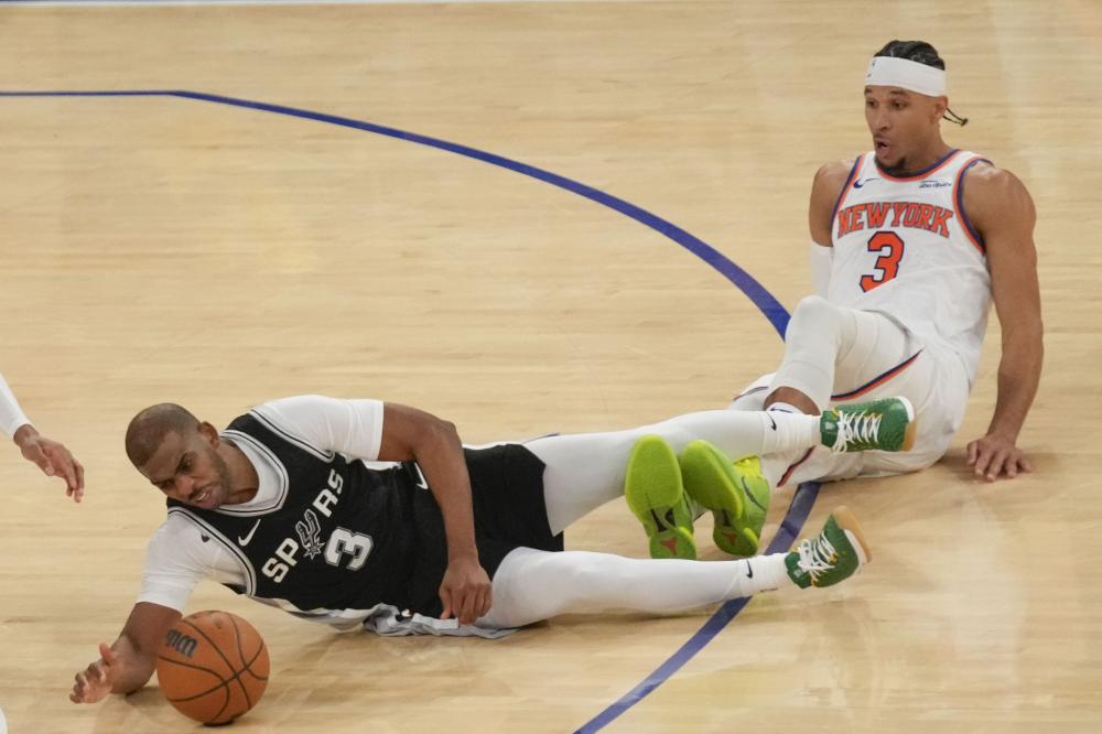 对抗中屡屡 对抗中屡屡