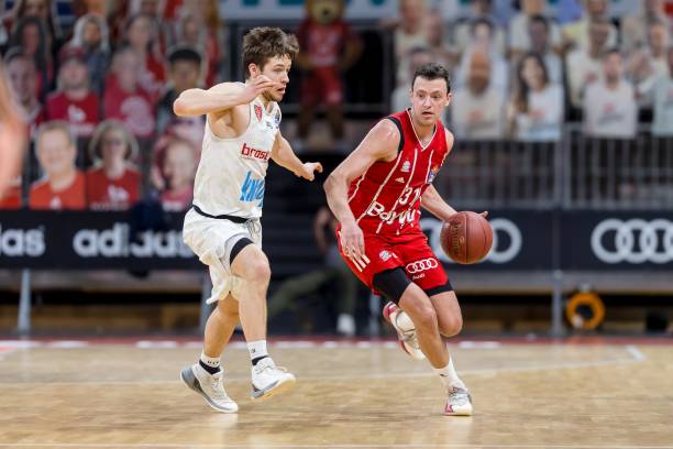 态度始终如 态度始终如